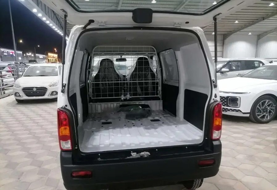 سوزوكي فان إيكو 2025 ( أقل سعر للشركات والمؤسسات )