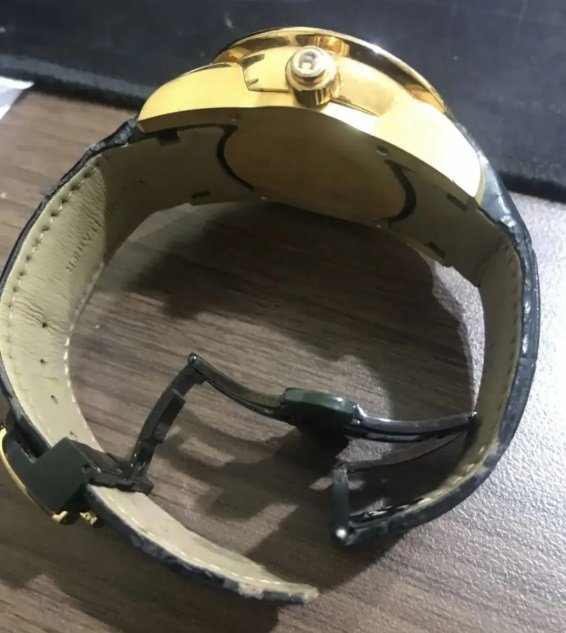 للبيع ساعة ماركة اقنر تافيانو اصدار خاص