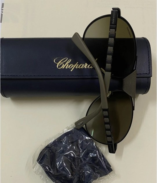 نظارات شمسية رجالية ماركة Chopard