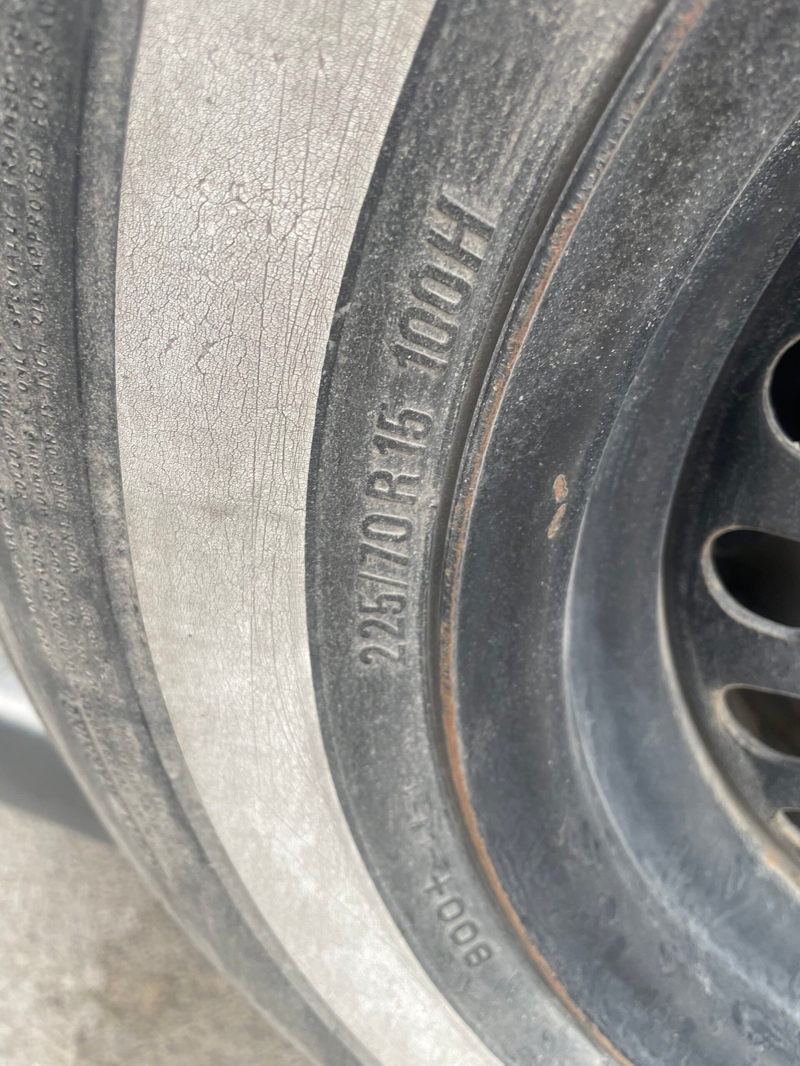 جنط هايلوكس ب100 ريال