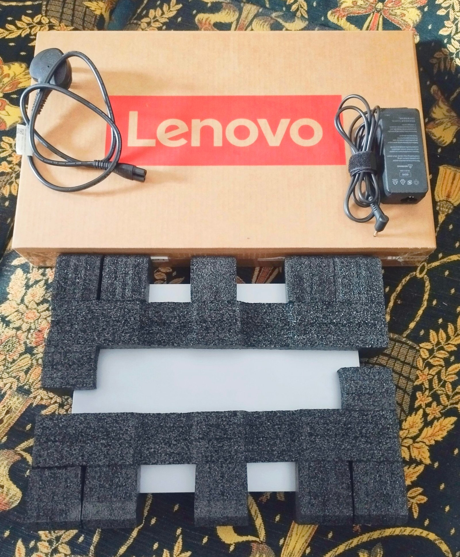 لابتوب لمس وبصمة متحول 2 في 1