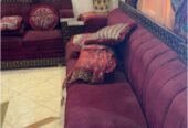 اثاث منزلي للبيع بحاله قابله للتجديد او التنجيد حسب الرغبه