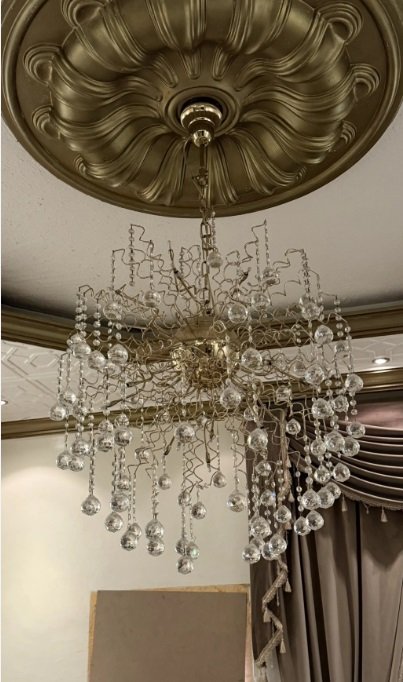 اثاث منزلي للبيع بحاله قابله للتجديد او التنجيد حسب الرغبه