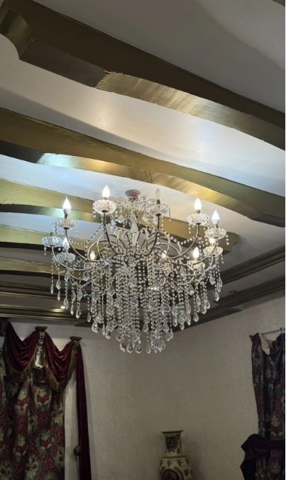 اثاث منزلي للبيع بحاله قابله للتجديد او التنجيد حسب الرغبه