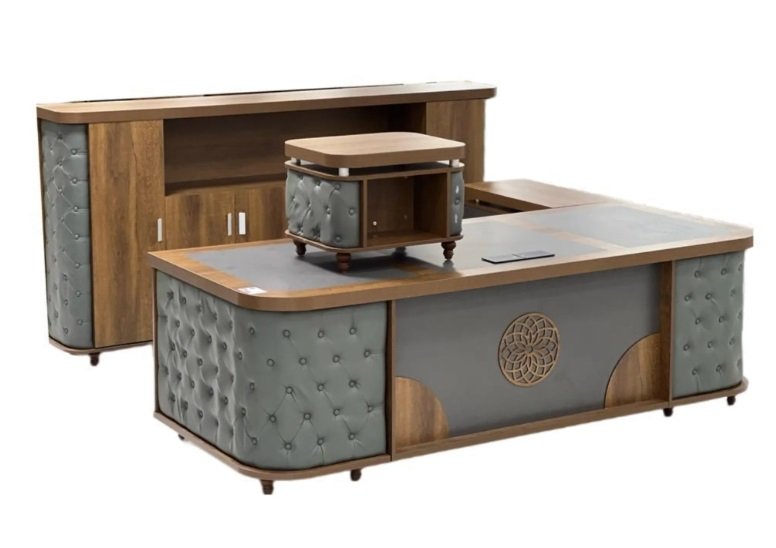 طاولة مكتبية مقاسات مختلفة والوان مميزة