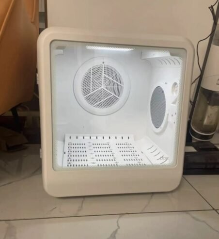 UCAT Pet Drying Box – Smart, Silent, Compact Dryer for Cats and Small Dogs