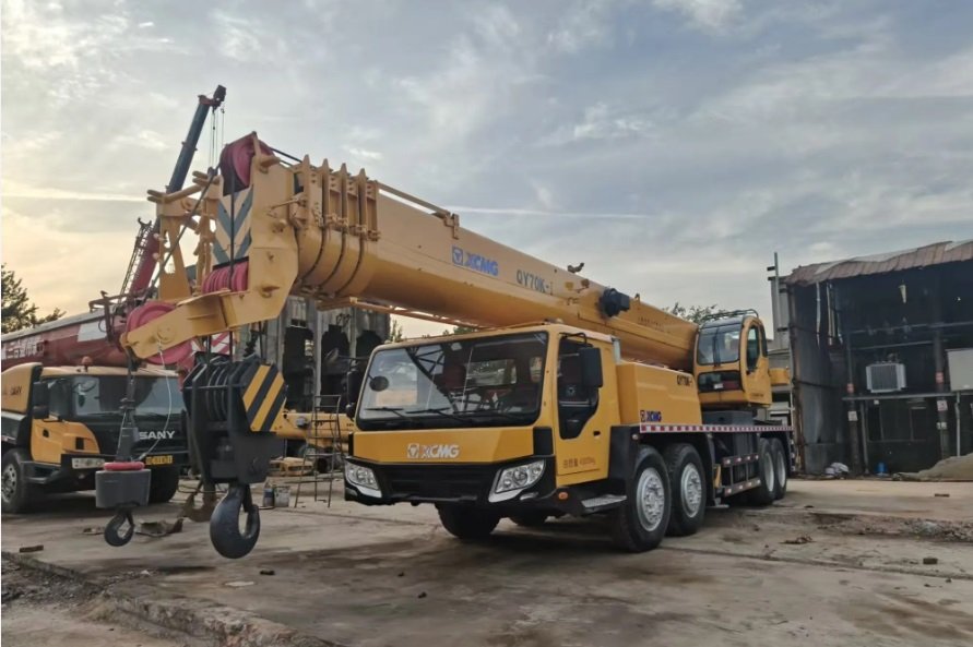 Xcmg 2011 model 50 Ton crane for sale