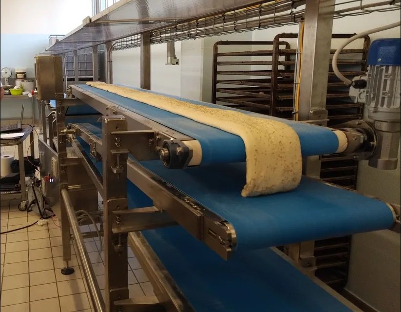 خط إنتاج خبز الجريسيني