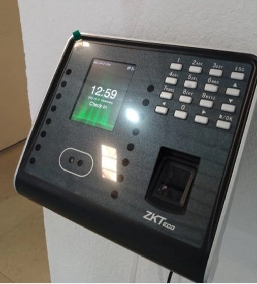 جهاز بصمة حضور وانصراف موظفين بصمة دوام zkt