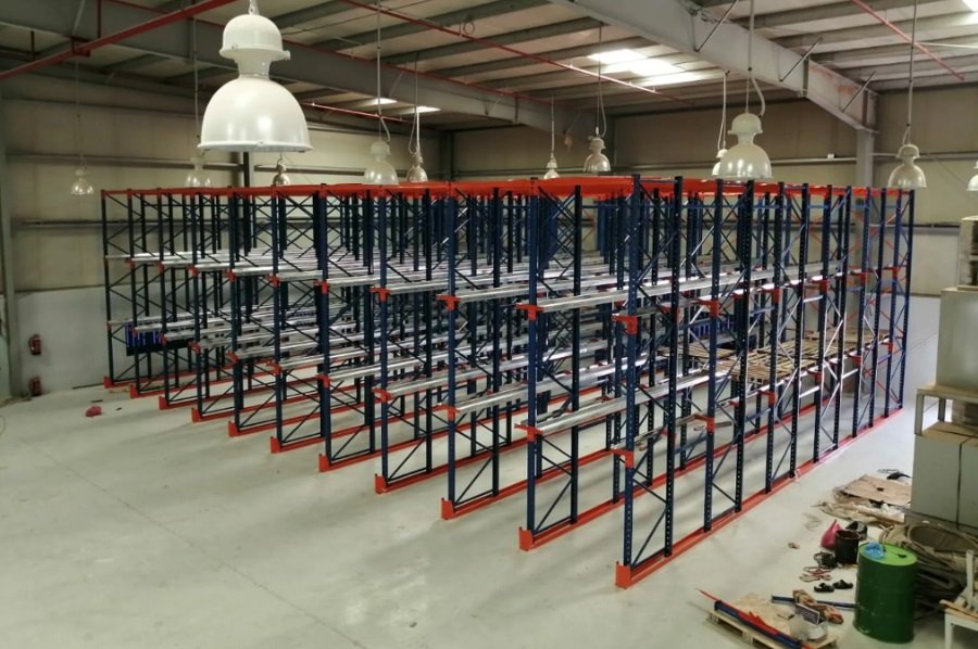 رفوف تخزين للمستودعات والمصانع