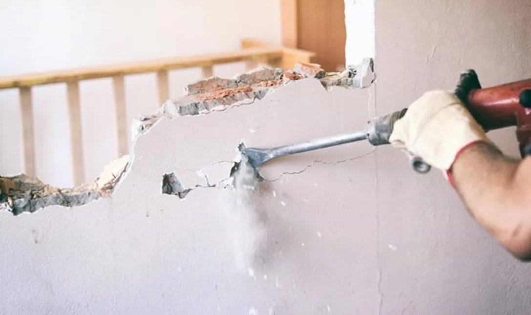 مقاول هدم وتكسير وتشطيب