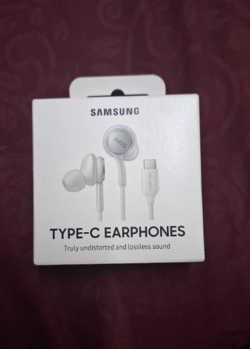 سماعة اذن سامسونج اصلية Type C بالكرتون لم تفتح