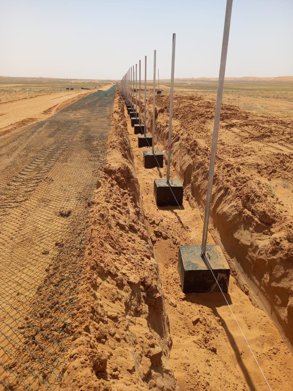 مقاول هناقر مستودعات مظلات شبوك توريد وتركيب