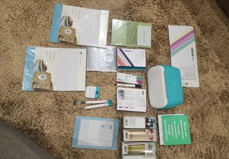 طابعه cricket joy