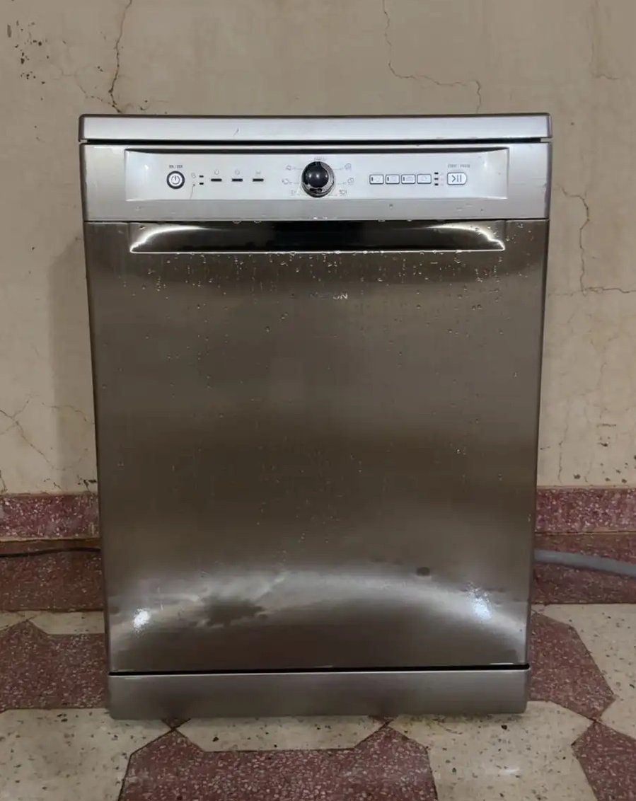 غسالة اريستون الايطاليه