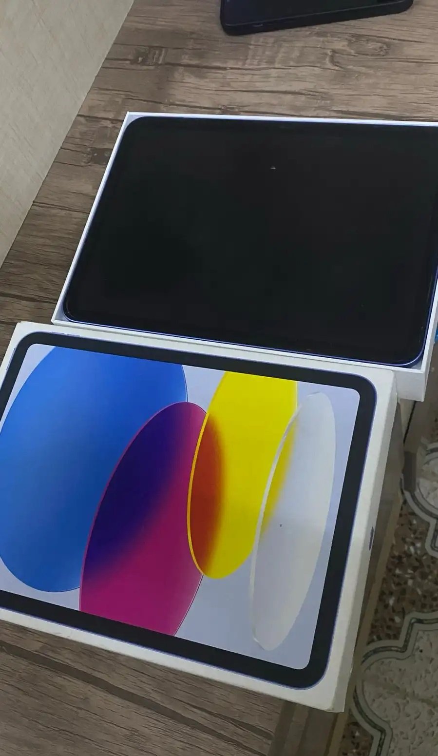 متوفر إيباد جيل العاشر نظيف على الشرط استخدام سنة