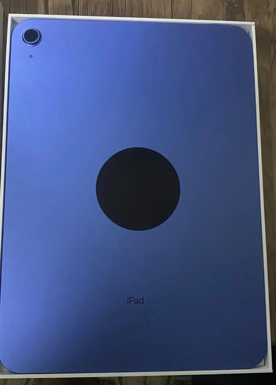 متوفر إيباد جيل العاشر نظيف على الشرط استخدام سنة