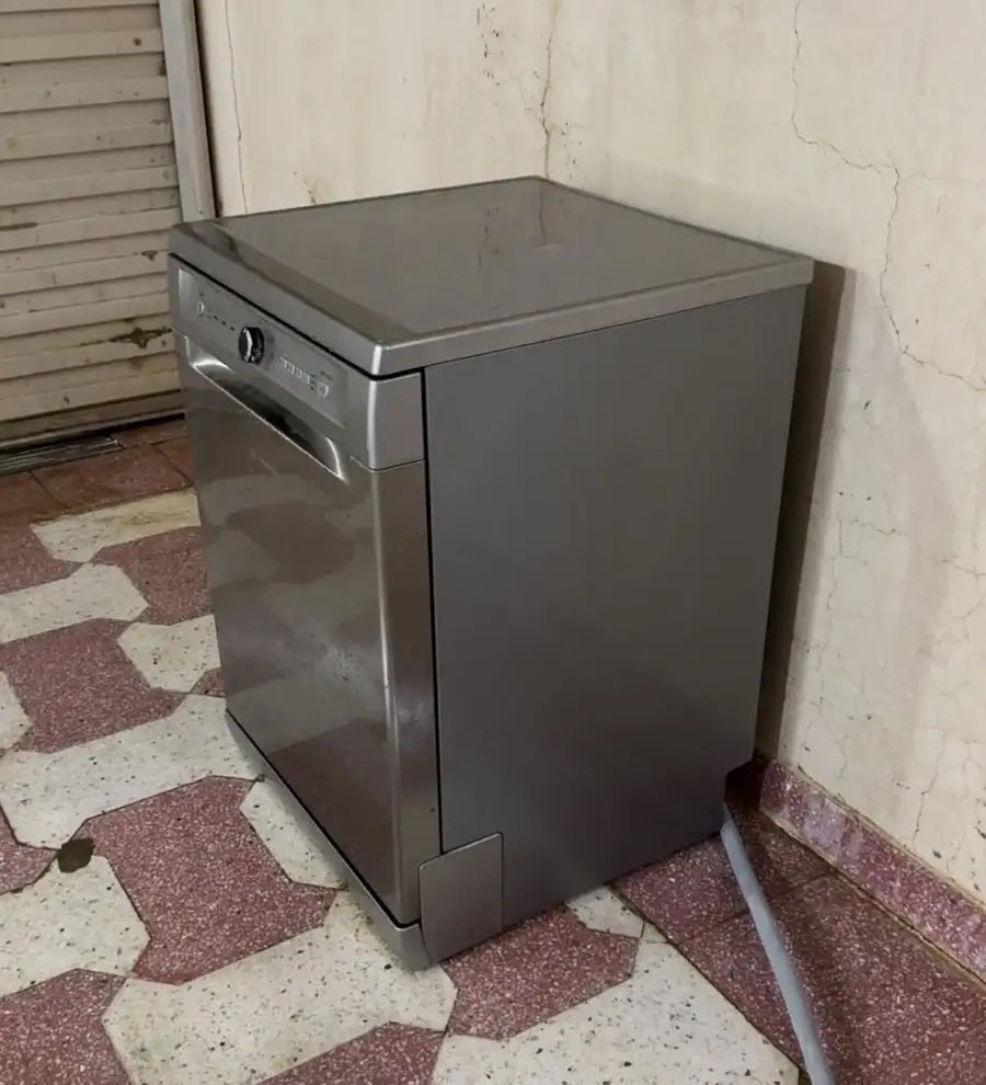 غسالة اريستون الايطاليه