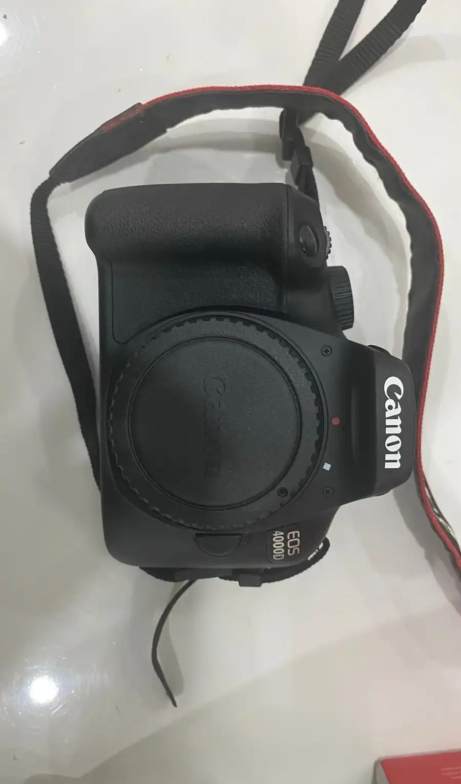 كاميرة كانون 4000D