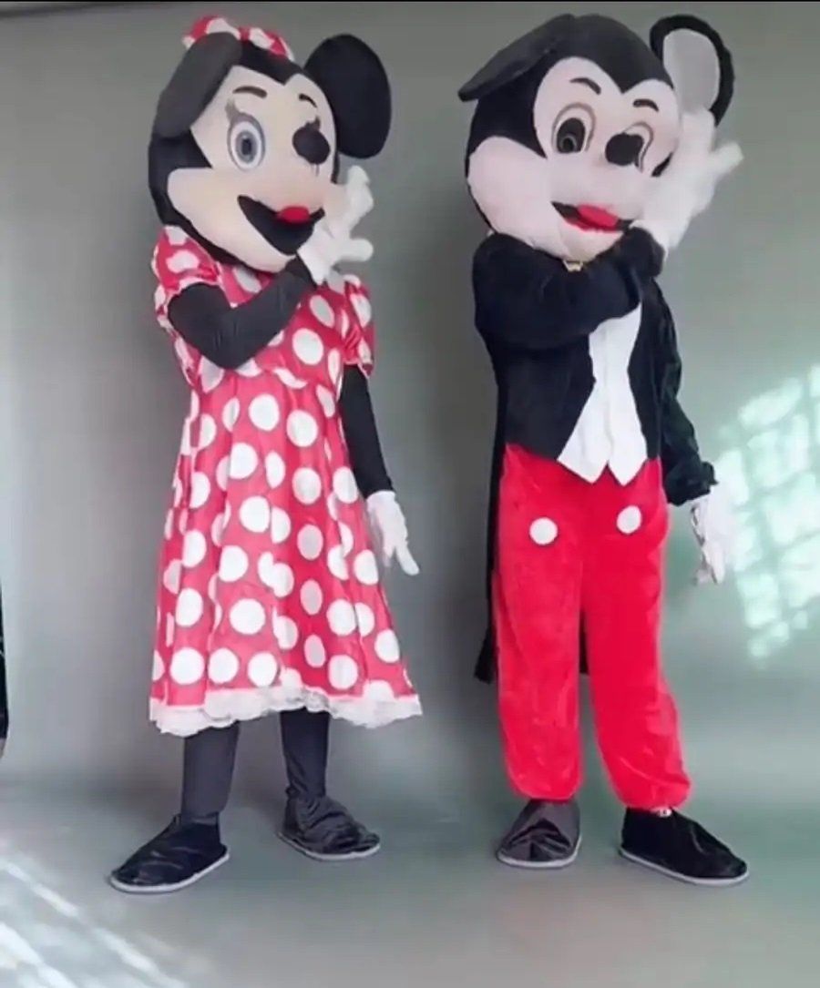 شخصيات كرتونيه لم تستخدم الا مره واحدة فقط سعر الاثنين 1000