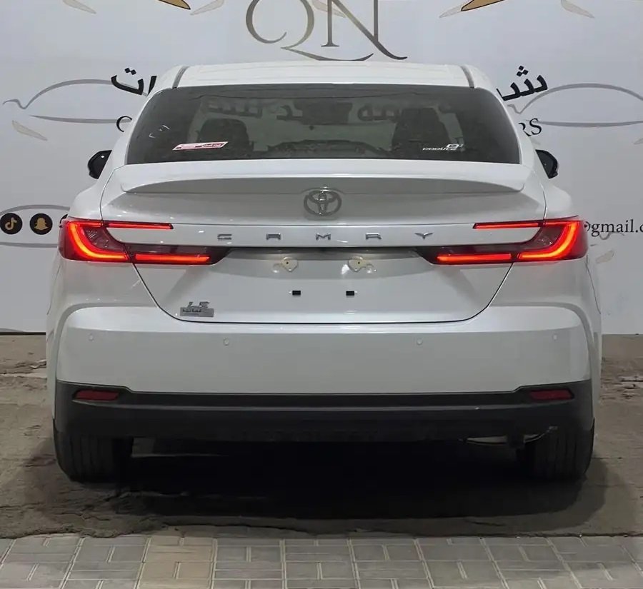 كامري Le بنزين موديل 2025 للكاش و الاقساط
