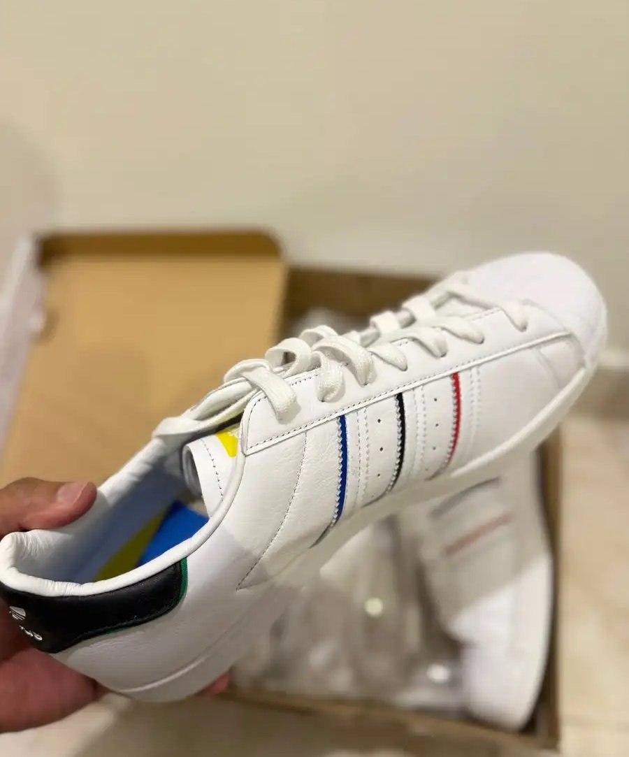 شوز جزمة اديداس 250 ريال