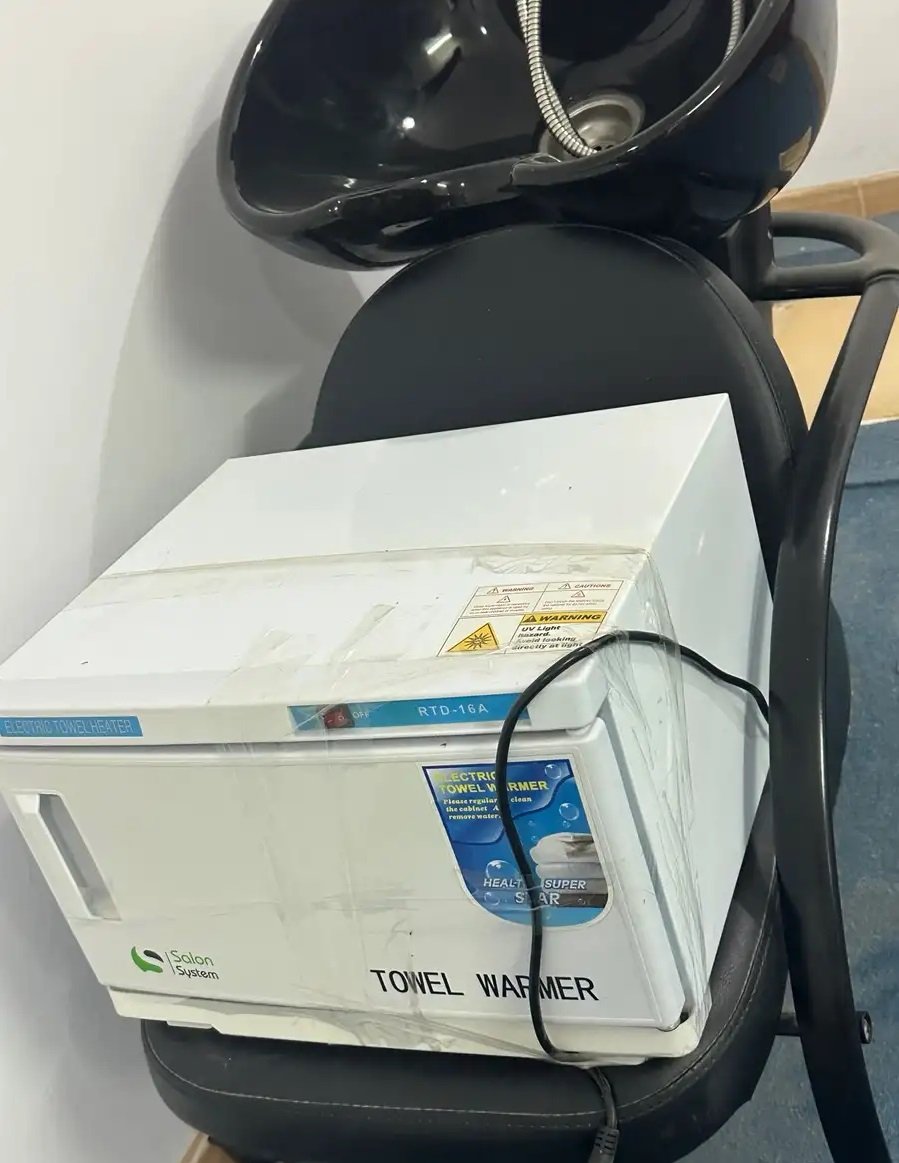 مغسلة شعر وسخانه مناشف