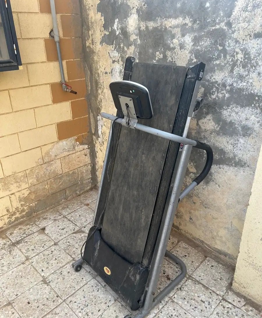 دراجة رياضية وسير رياضي للبيع