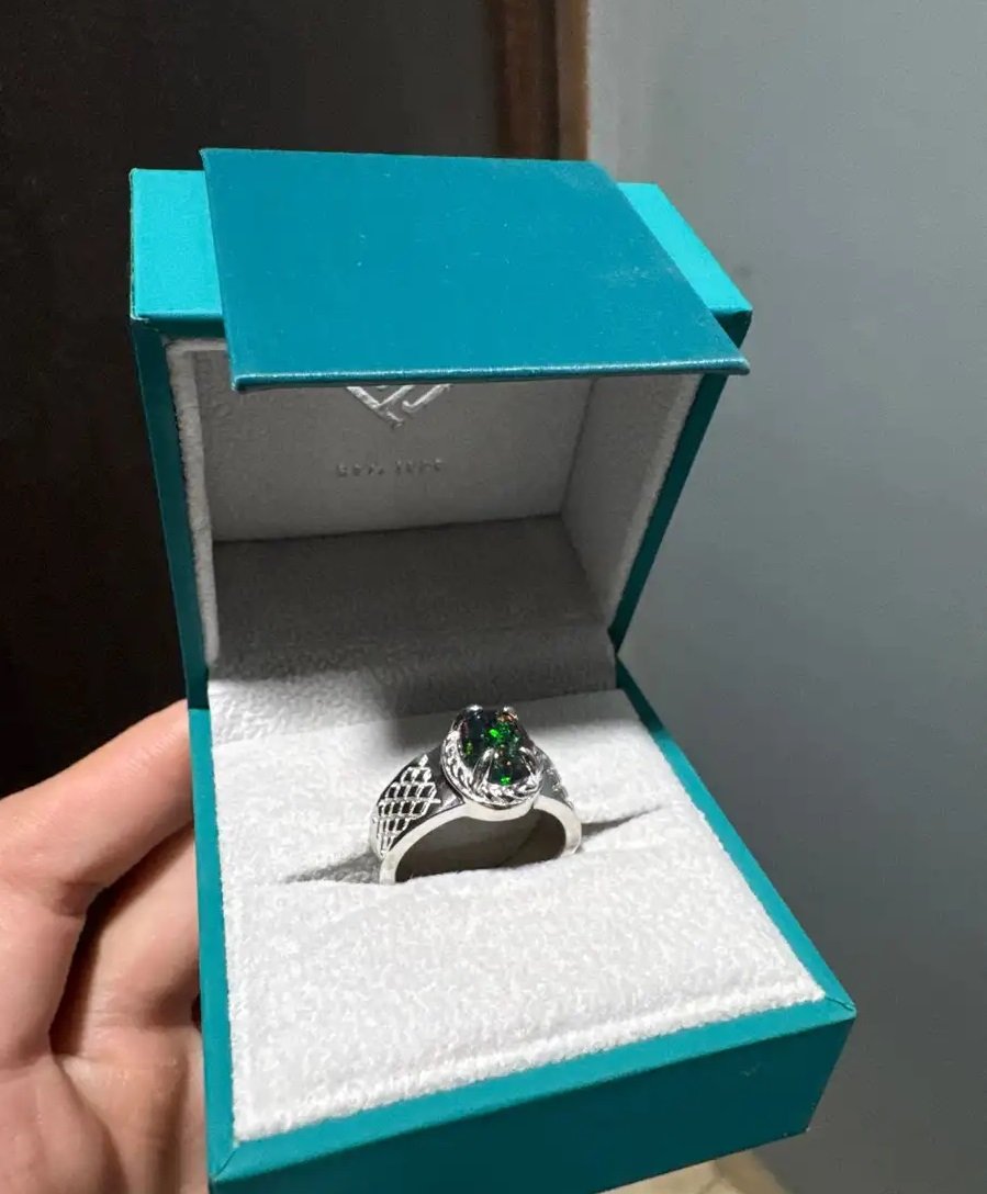 طقم خاتم وساعة من فايندرا متفرد