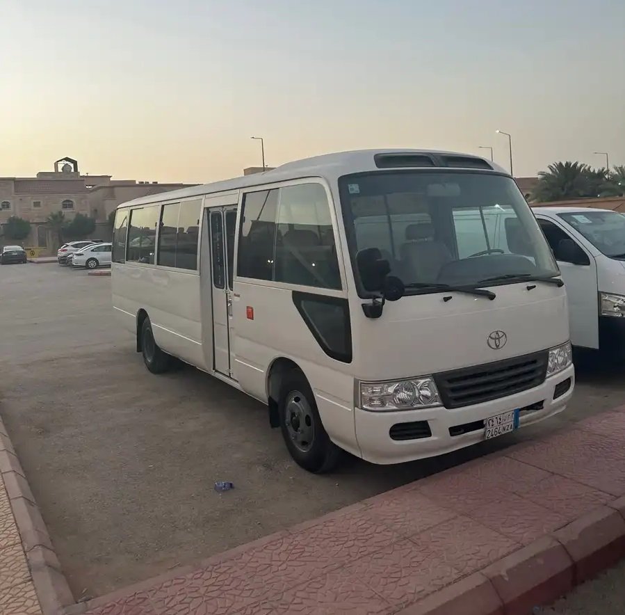 تيوتا كوستر 2012 للبيع