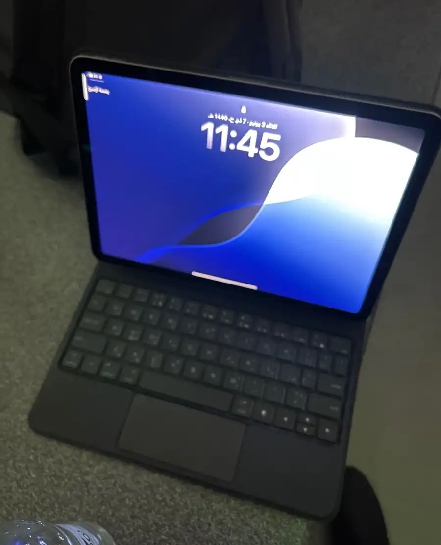 ايباد m3 اير 11 انش الجيل السادس