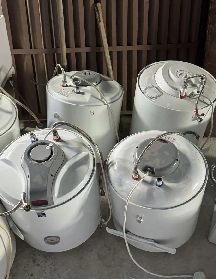 سخانات وقواعد مغاسل