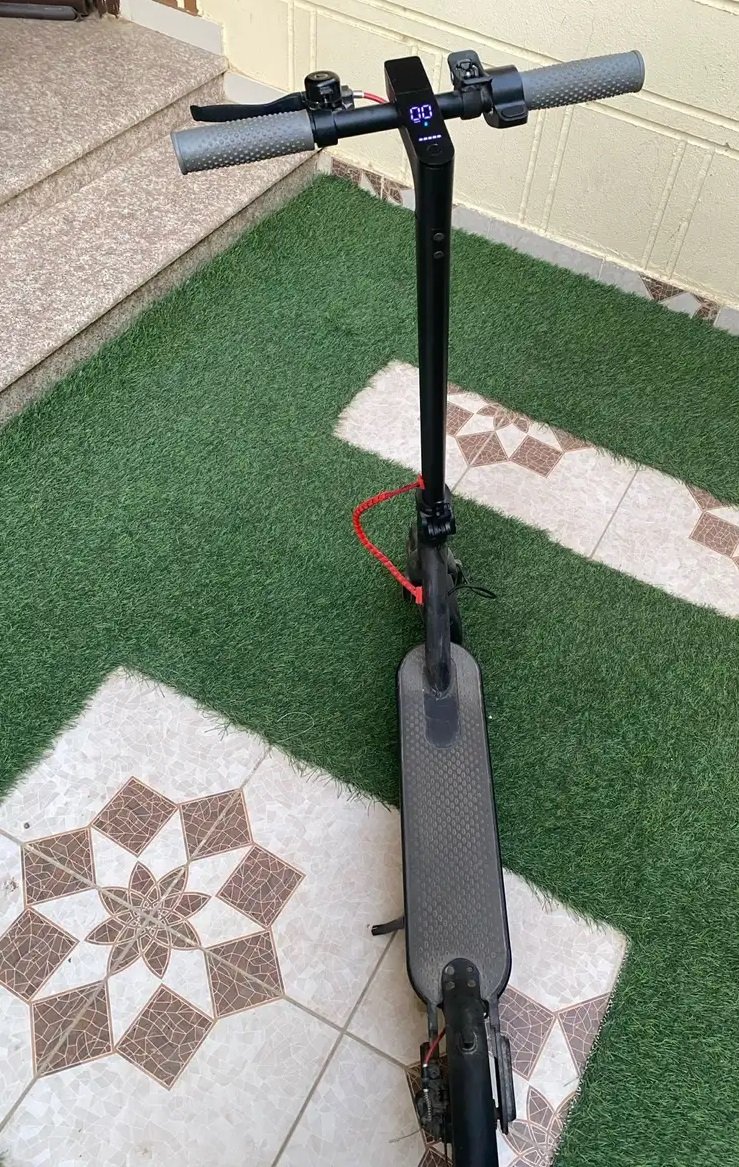 سكوتر كهربائي