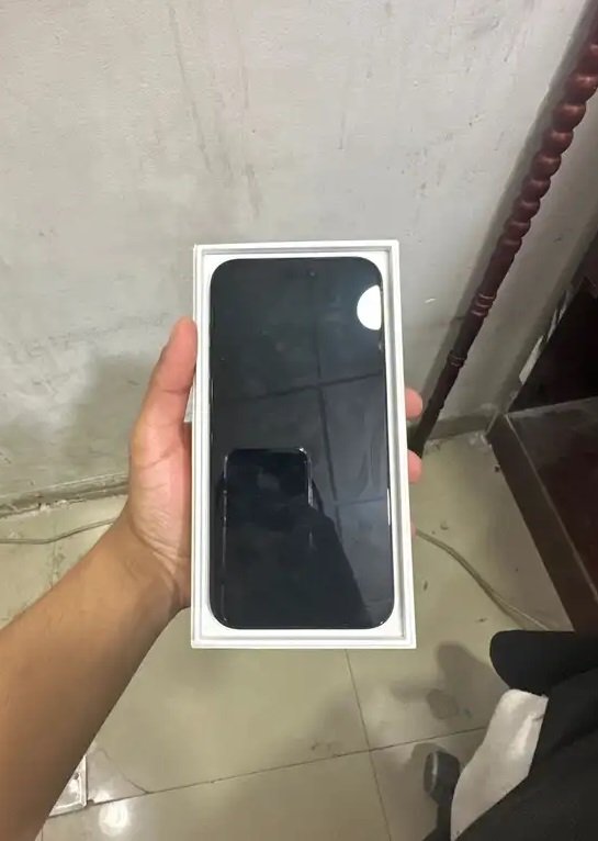 ايفون 15 برو ماكس اسود