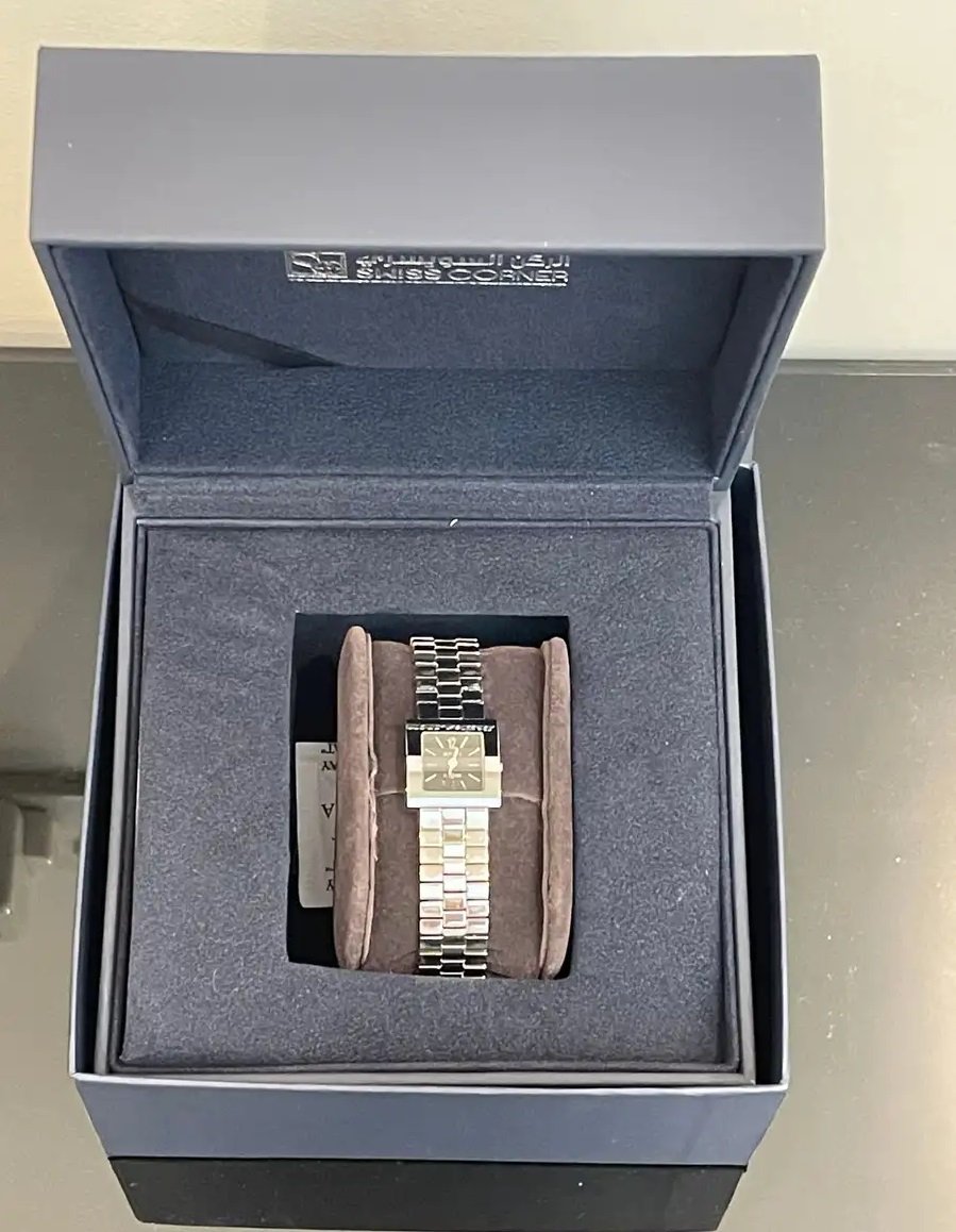 ساعة رادو أصلية RADO Watch نسائية للبيع