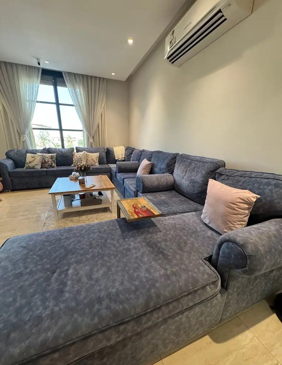 كنب مستعمل نظيف