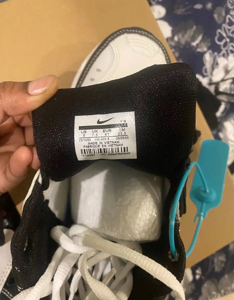 حذاء Nike M2K Tekno White University Red