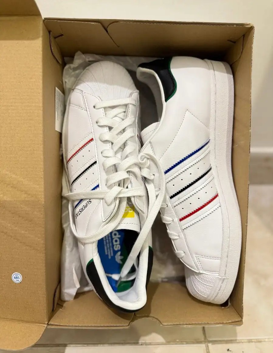 شوز جزمة اديداس 250 ريال