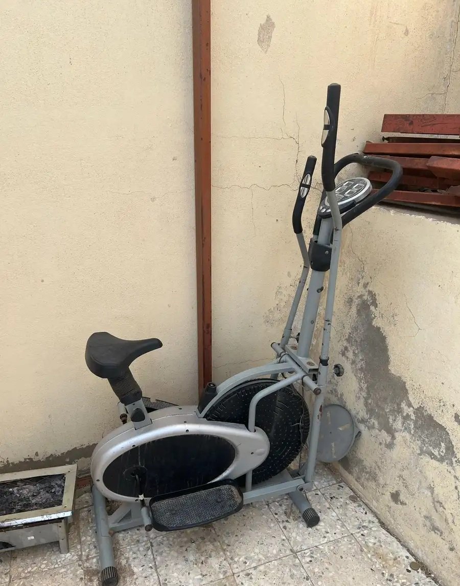 دراجة رياضية وسير رياضي للبيع