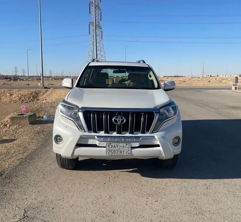 جيب برادو 2015