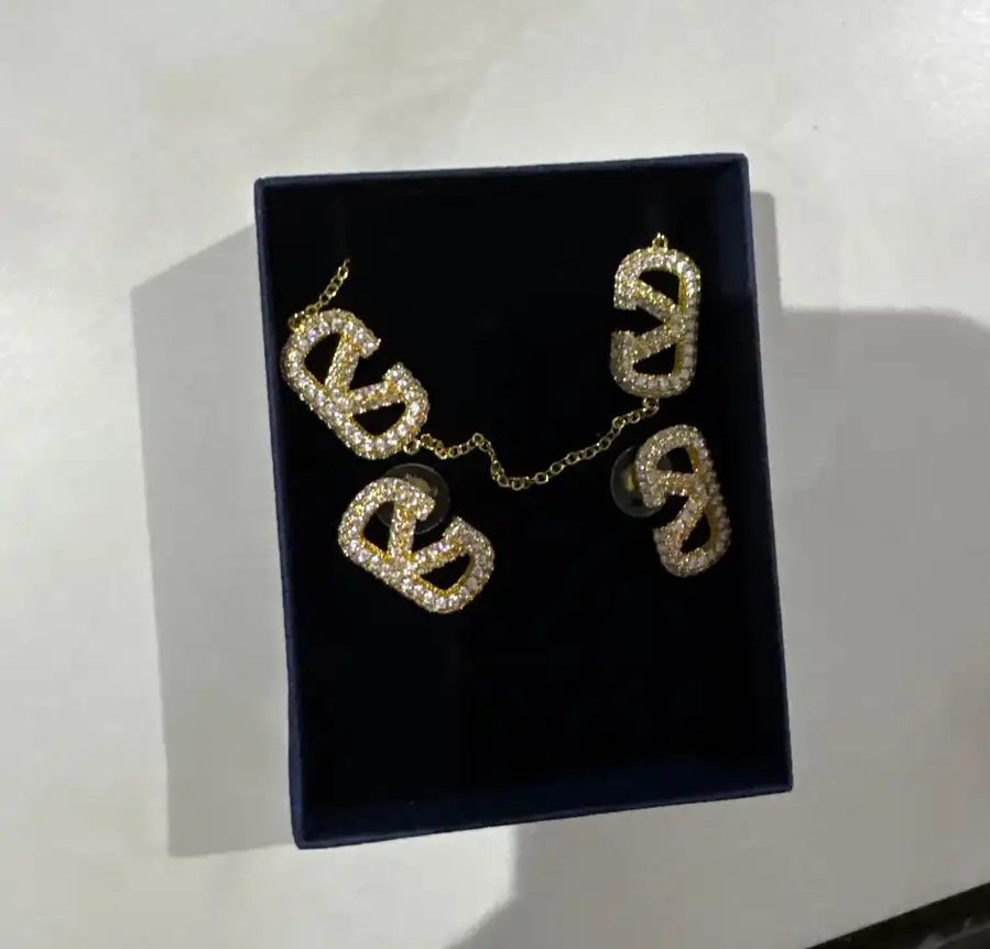 سلسال طويل السلسال ماركة