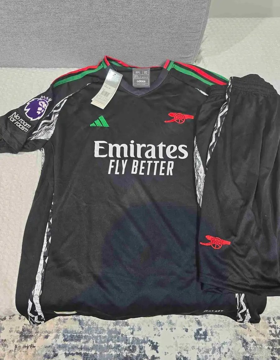 طقم آرسنال 2025