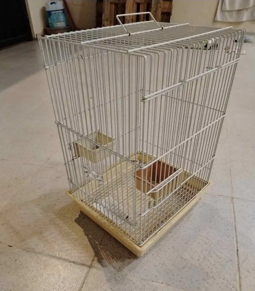 قفص مستعمل