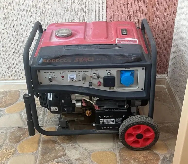 ماطور كهرباء بنزين للبيع استخدام 4شهور جديد دون خراب 3الاف