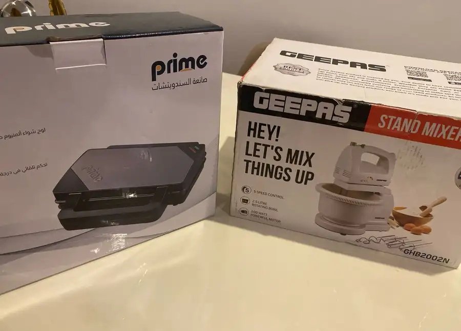 عجانة وسخان خبز جديد بكرتونه وضمانه