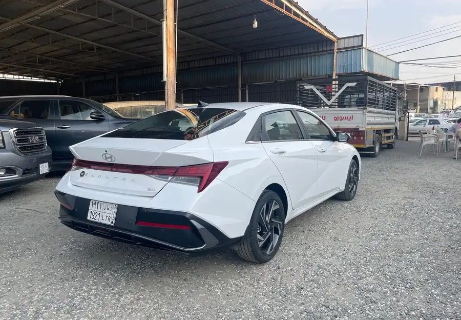 هيونداي النترا فل كامل 2024 شبه الاصفار
