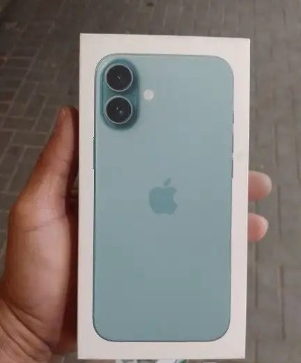 ايفون 16بلس ب-كرتونه