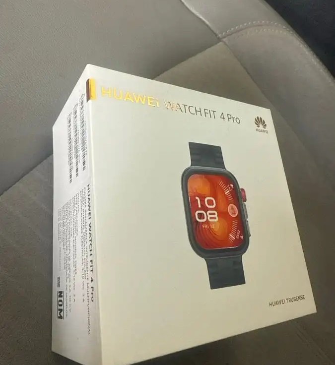 ساعة هواوي fit 4 pro استعمال خفيف بتغليفها