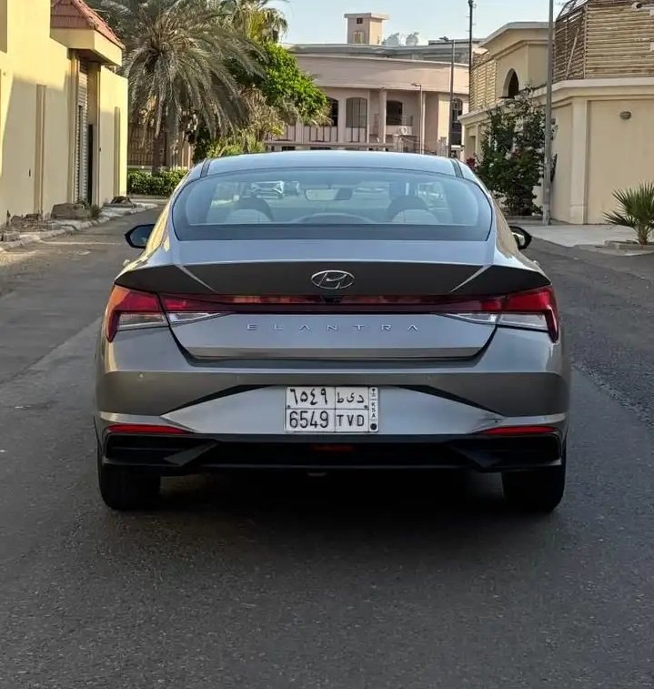 هونداي إلنترا 2022 نظيفة جدا