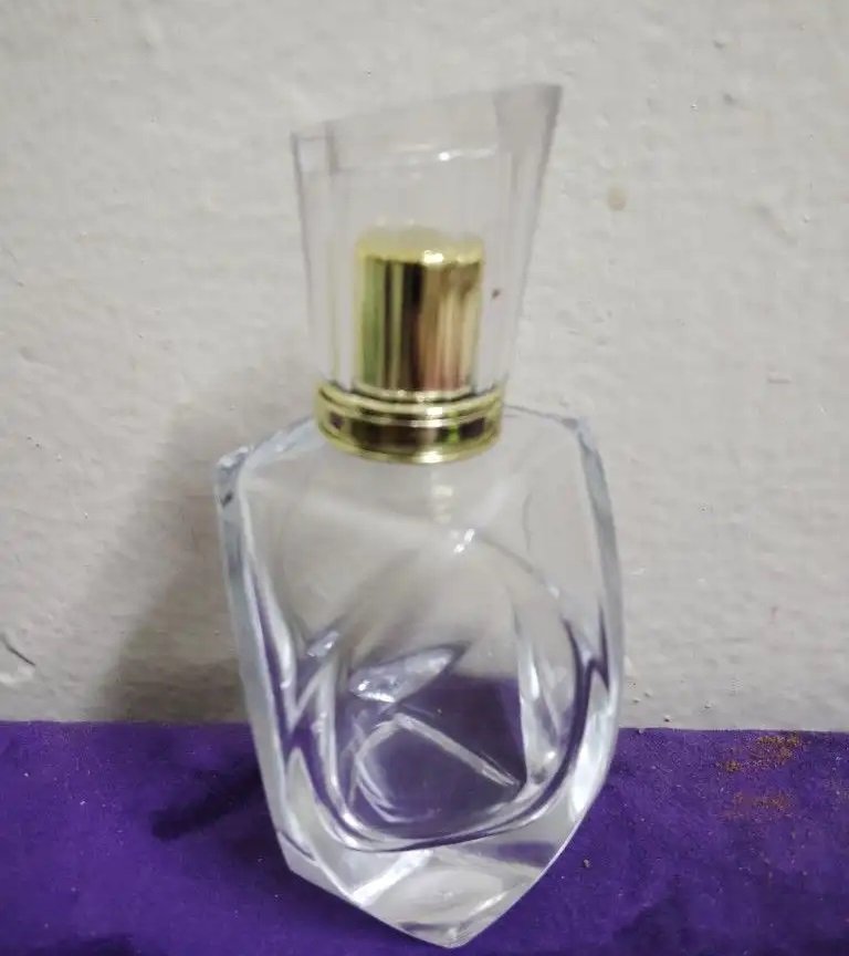 عطورات تركيب عطورات فرنسية زيوت عطريه فواحه